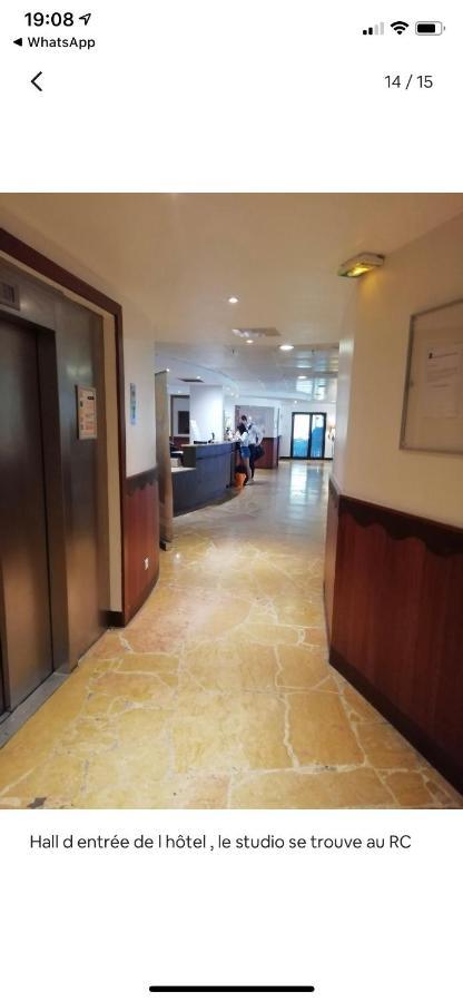 Ryan Homes - In Apart Hotel, La Defense Курбевуа Экстерьер фото